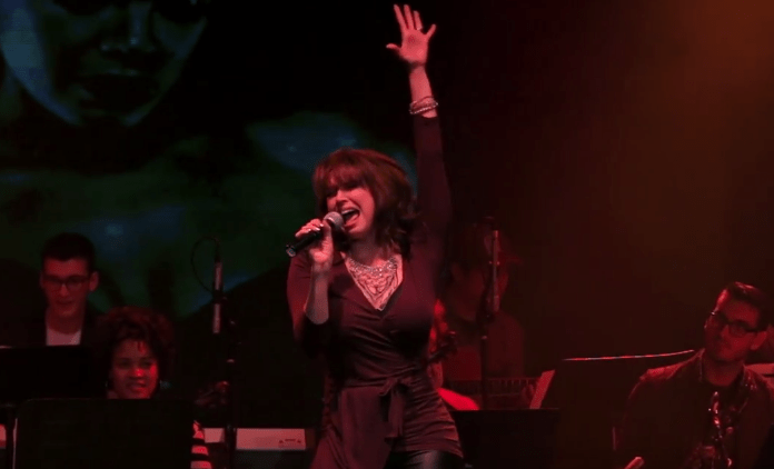 Broadway Sings Pink - Lesli Margherita